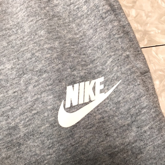 🏐 Nike Sportswear Girl’s NSW PE Pant Joggers / Sweatpants, Size L - Gray - Picture 9 of 11